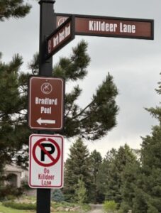 no parking sign by bradford pool